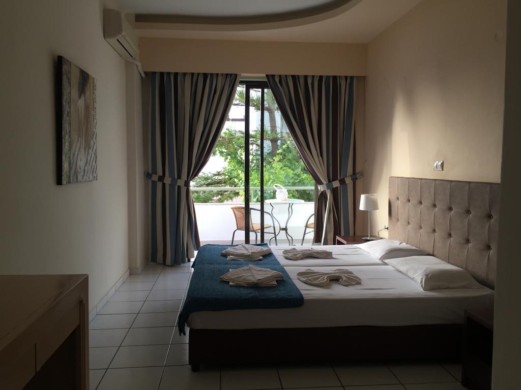 Oleander Apartment Platanes  Ngoại thất bức ảnh
