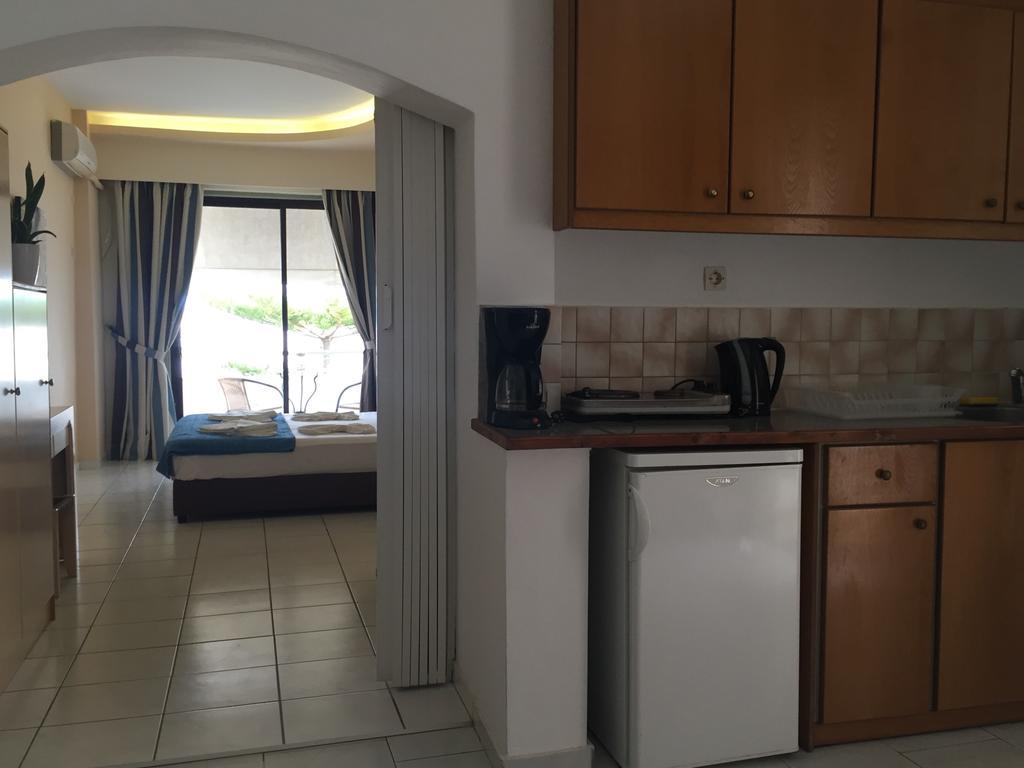 Oleander Apartment Platanes  Ngoại thất bức ảnh