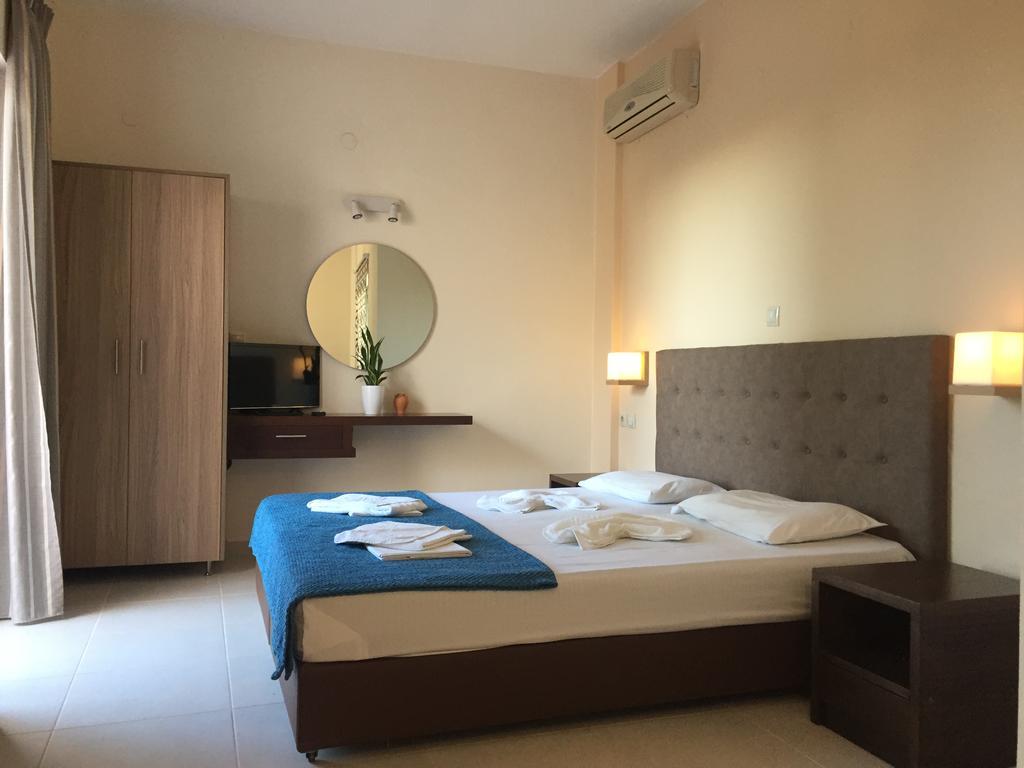 Oleander Apartment Platanes  Ngoại thất bức ảnh