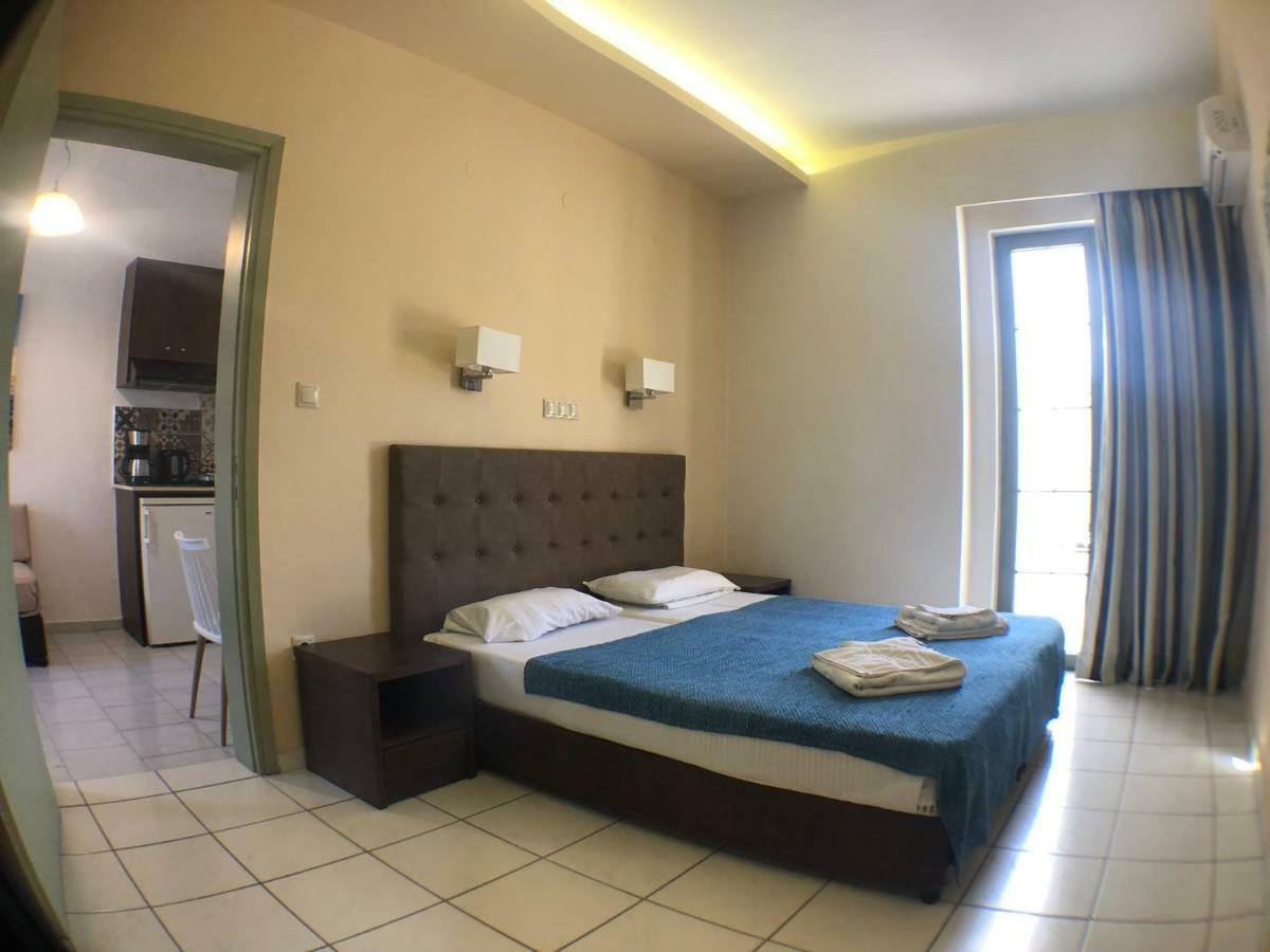 Oleander Apartment Platanes  Ngoại thất bức ảnh